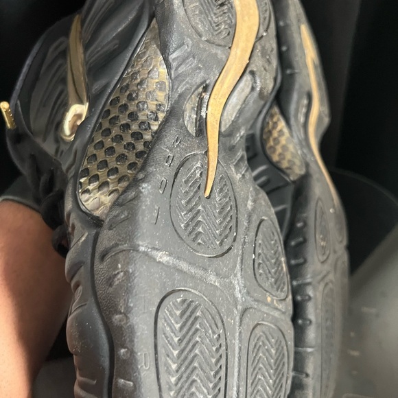 Nike foamposites Black and Gold - Picture 9 of 9